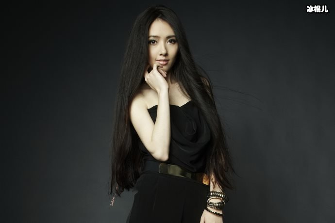 郭碧婷孕期发文意味深长:悔不当初与向佐感情出现问题?