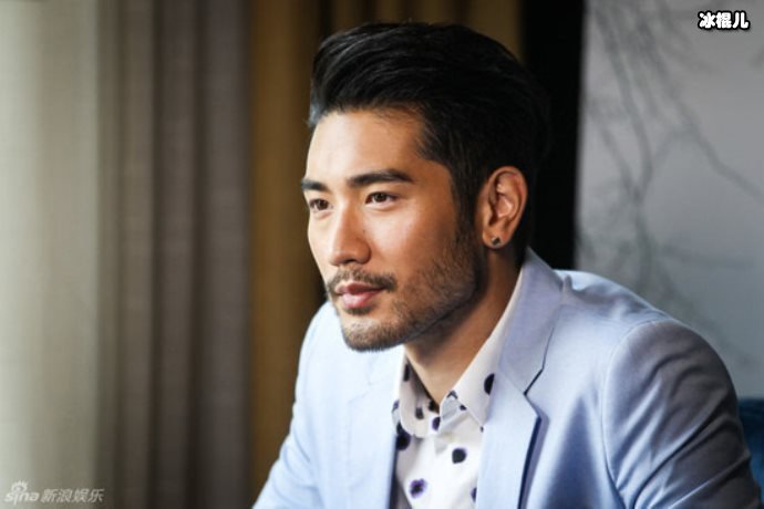 高以翔遗作开播,8分钟纪念特辑无意曝光剧组细节粉丝泪奔了!