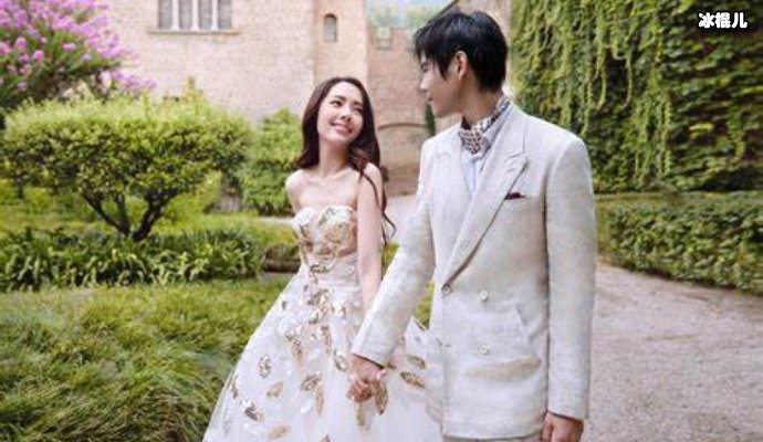 向佐跟妈妈上节目,自曝妈妈付出很多曾被迫摘除子宫