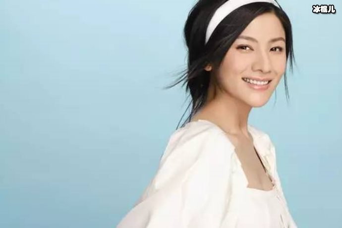 胡可节目现场情绪失控,与沙溢结婚9年她的总结只有后悔俩字