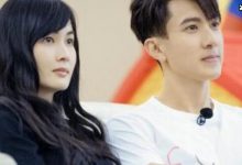 吴尊观看女儿演出,父女两个人甜蜜互动-捕鱼中文站