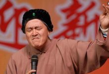 虽然在很多小品中是丑角,但是获师傅赵本山指点上了春晚却自毁前程-捕鱼中文站