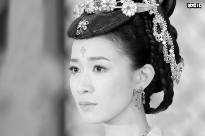 佘诗曼温柔的背后,有着跟跟范湘儿一样的倔强