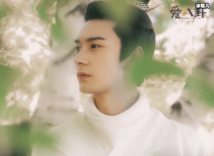 陈星旭海王劈腿她人! 他真的拍一部爱一个吗?