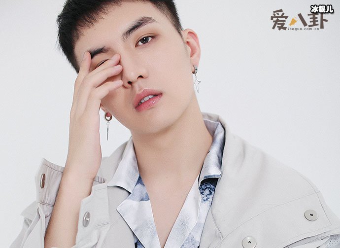 吴岱林资料起底, 拥有千万粉丝却没有网友认识