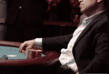 【EV扑克】讨论 | 我们是否应该在河牌过牌，以诱使对手因错过听牌而进行诈唬？-捕鱼中文站