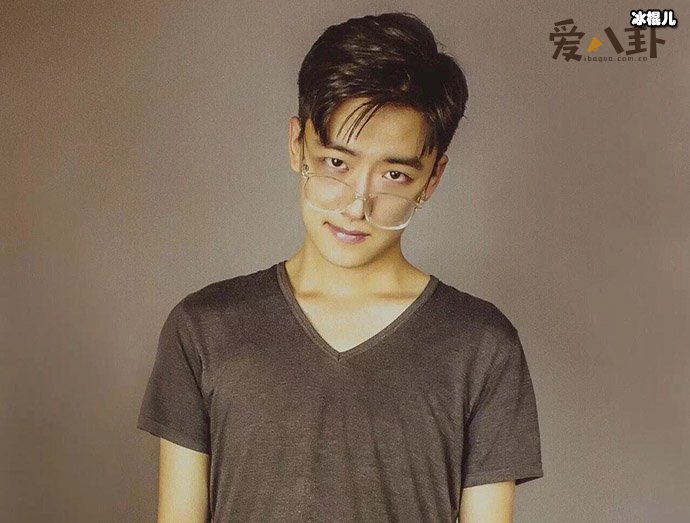 快乐星球艾克家暴女友是真的吗? 起底牛东文女友王璐个人资料