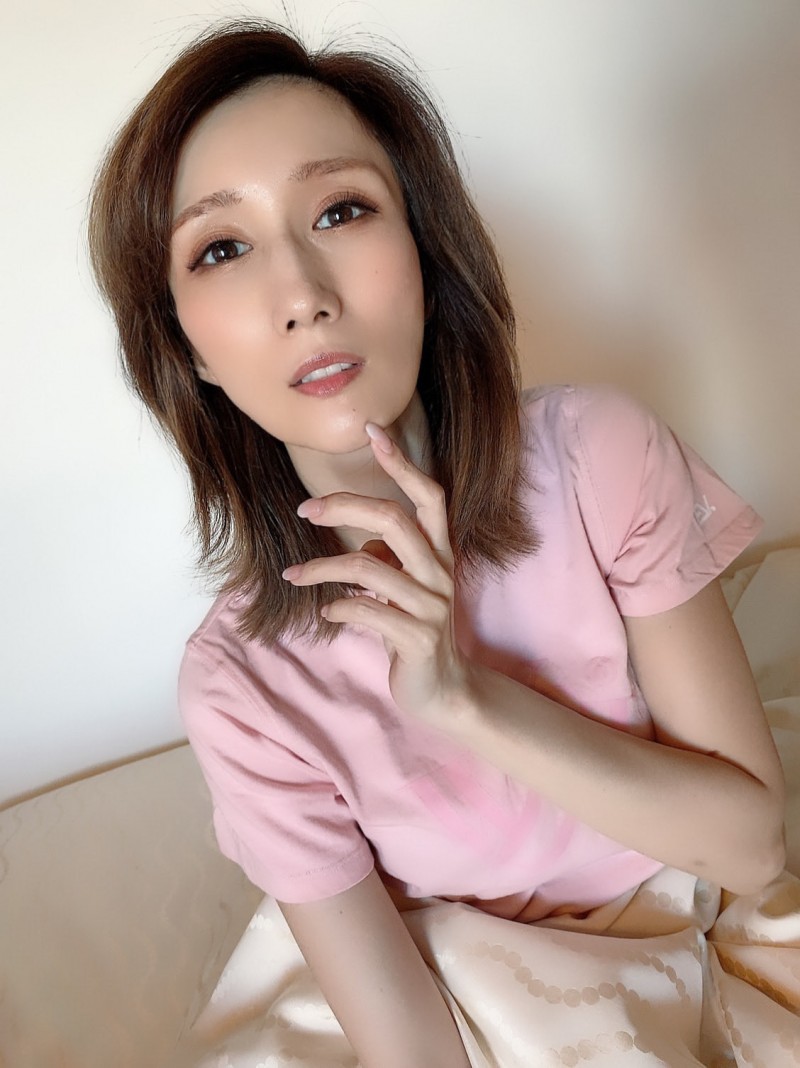 再战2025?Julia给答案了!