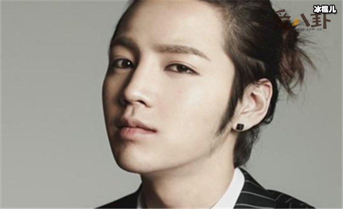 张根硕现在怎么样了? 服役两年正式退伍帅气不减当年