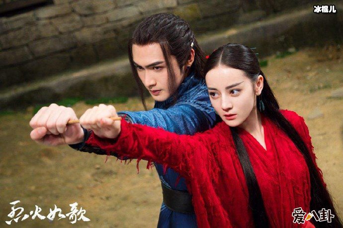 迪丽热巴被多次公开场合表白?为何热巴不为所动