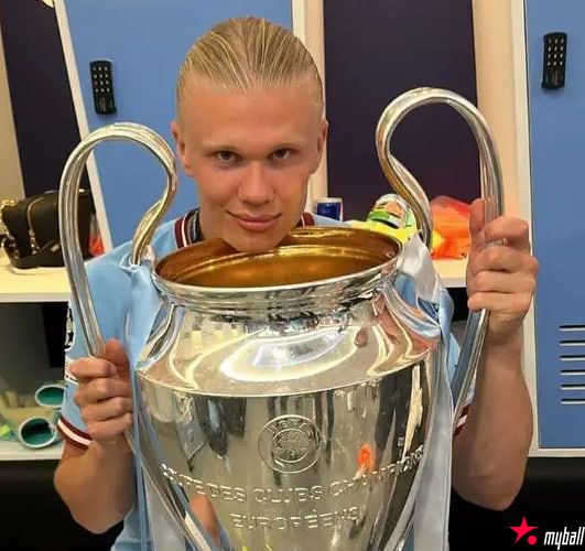 迈博体育 曼城眼光独到!庆幸放走他,30岁弃将沦陷