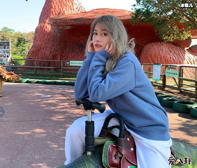 起底李诞前任老婆黑尾酱详细, 黑尾酱和李诞居然是这样相识的!