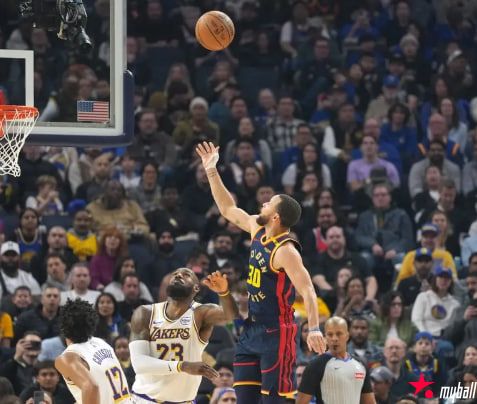 大发体育-湖勇之战突然失去硝烟味 库里半场0分没法救了,大发助力你的致富之路!