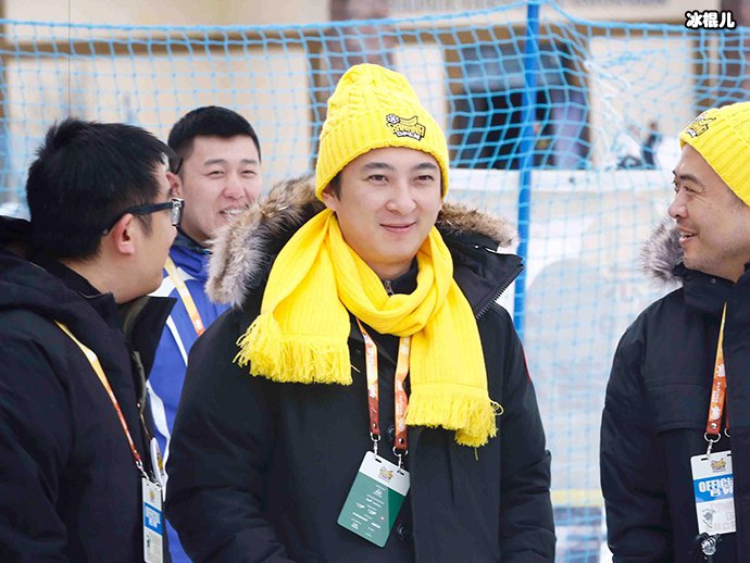 王思聪房祖名两人关系如何?两人被拍频繁聚餐