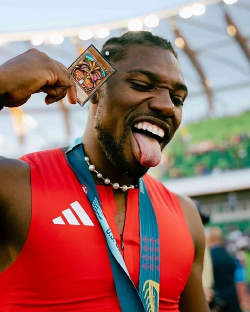 全世界跑得最快得二次元,居然是赛场上的动漫宅