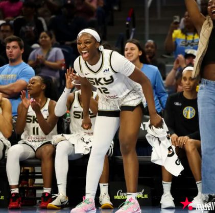 大发体育-米凯拉·奥尼恩维尔续签 1 年期合同,大发助力你的致富之路!