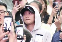 张一山为何被网友称行走的表情包!张一山被粉丝围堵-捕鱼中文站