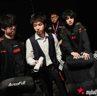 大发体育-LPL“打满冠”迎来首胜,大发助力你的致富之路!