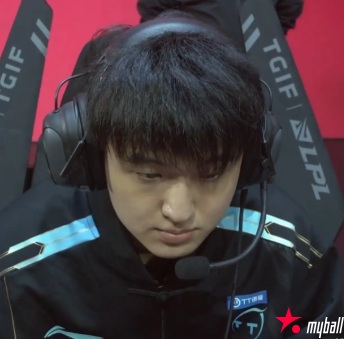 大发体育-LPL冠军战队被迫摆烂,大发助力你的致富之路!