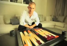 【EV扑克】“我就是个蠢货”——Gus Hansen 的崩塌与重生，从赌桌之神到输光数百万-捕鱼中文站